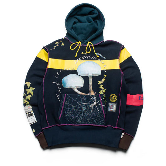PLANET SAVING FUNGHI HOODIE