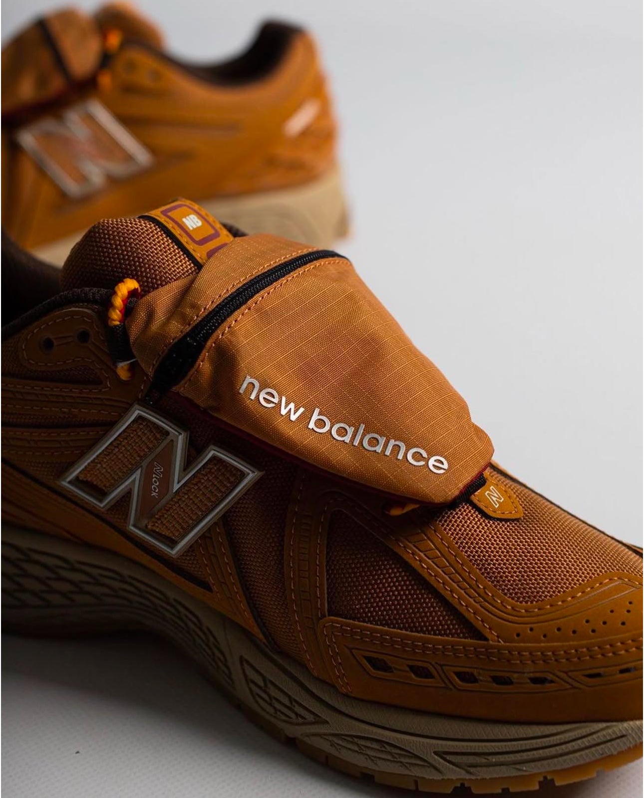 NB 1906R LACE-UP