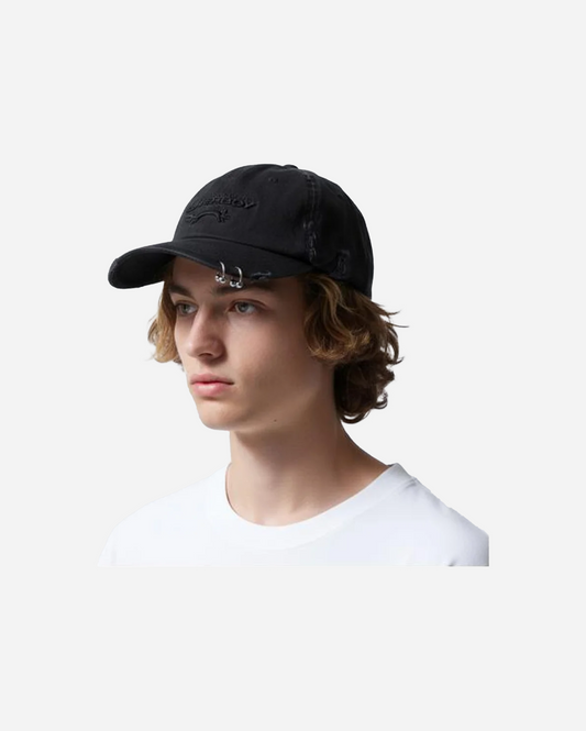 PIERCED LOGO CAP